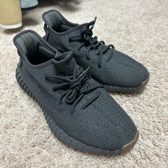 Yeezy boost v2 cinder